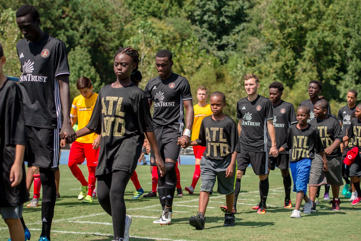 ATLUTD's tweet photo. Great day. Great fans. Great win.
Thanks for the support!
#PackPace #ATLUTD https://t.co/AESrb8JNLv