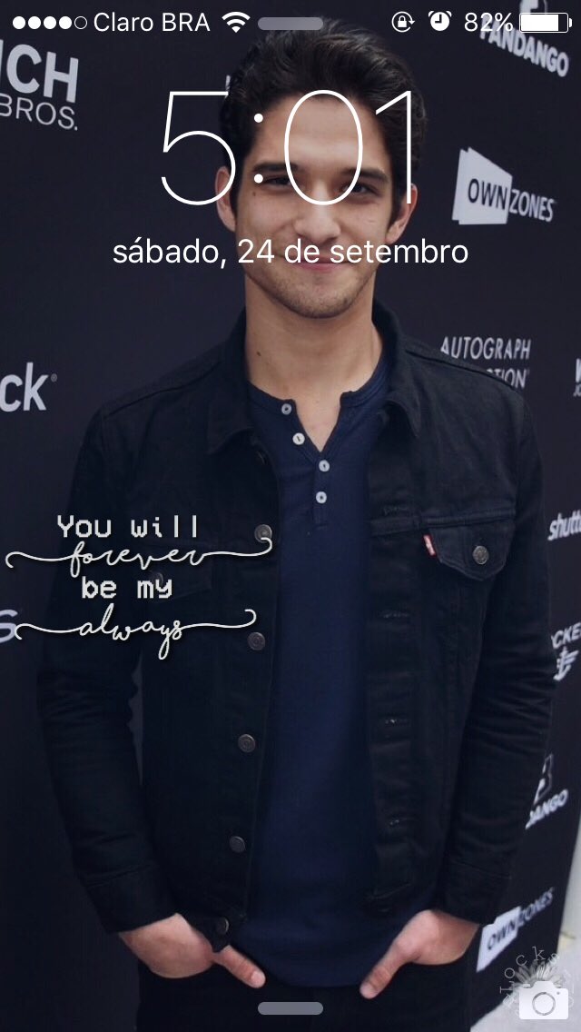 Locks__creen's tweet image. ✨ Tyler Posey ✨

Siga e RT pra receber na DM 
FAV se gostou 
PRINT se usou