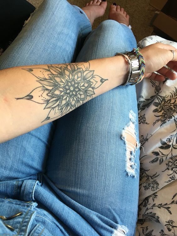 Girlstattoos tweet media