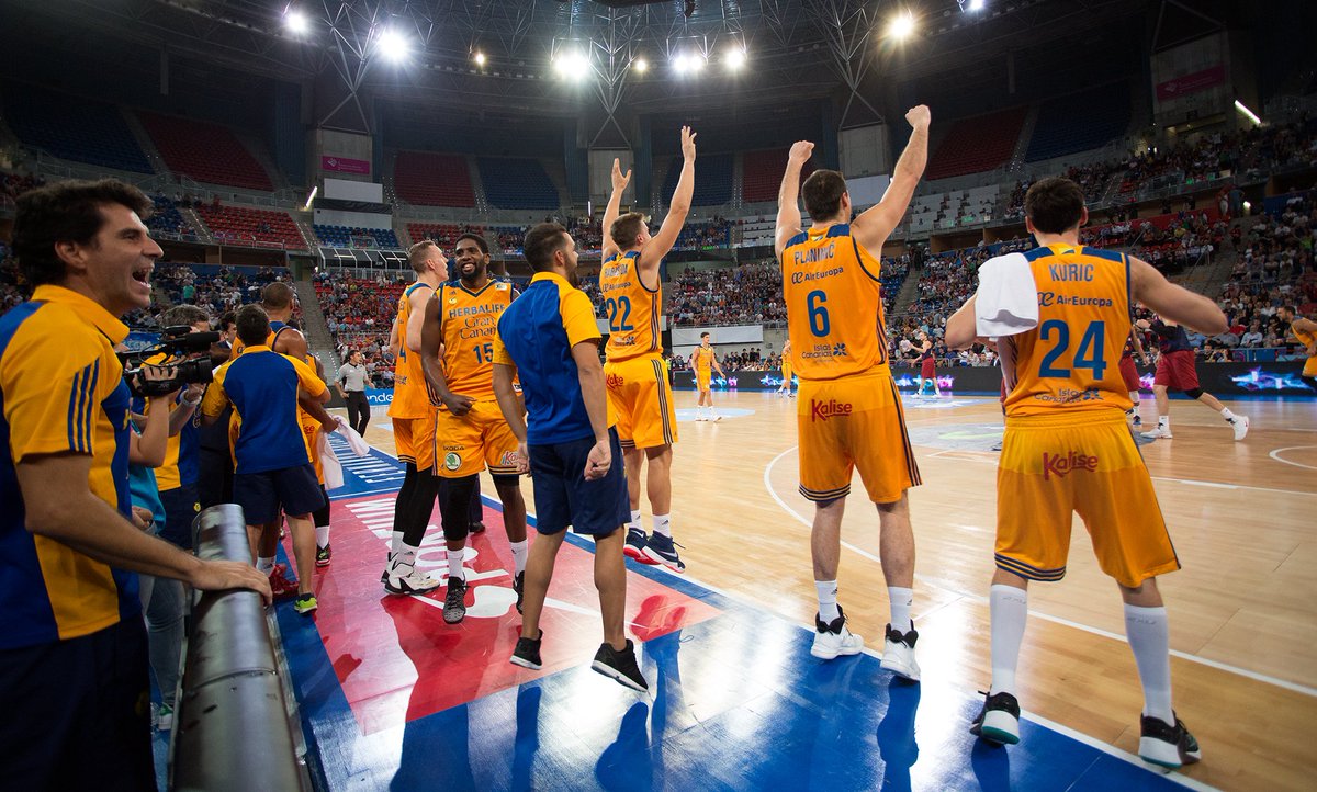 GranCanariaCB's tweet photo. ✈️ Estos CAMPEONES llegan MAÑANA A LAS 17 HORAS
Vuelo UX 9164. ¿Quién se viene? #VAMOSGRANCA https://t.co/H84zwPyJUe