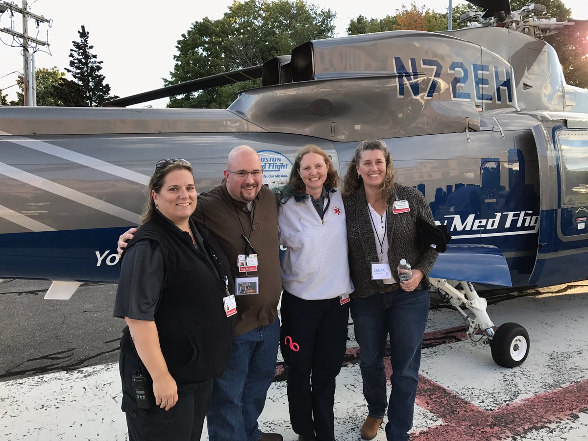 #exeterals #SelfieSaturday w/<a href="/bostonmedflight/">Boston MedFlight</a> #SCoRe2016