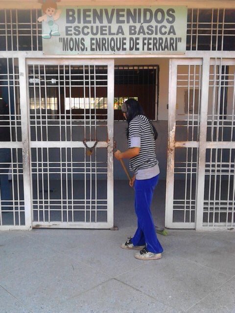 luchaalmada's tweet photo. #CayapaEscolar con el Gabinete de Cultura de Amazonas https://t.co/8HZK9wsIBK