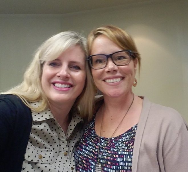 TheDenisePass's tweet image. Day made! Got to thank @grovesroad for her song, "Painting Pictures of Egypt". #healingtomyheart #NotLookingBack bit.ly/2cRlIn1