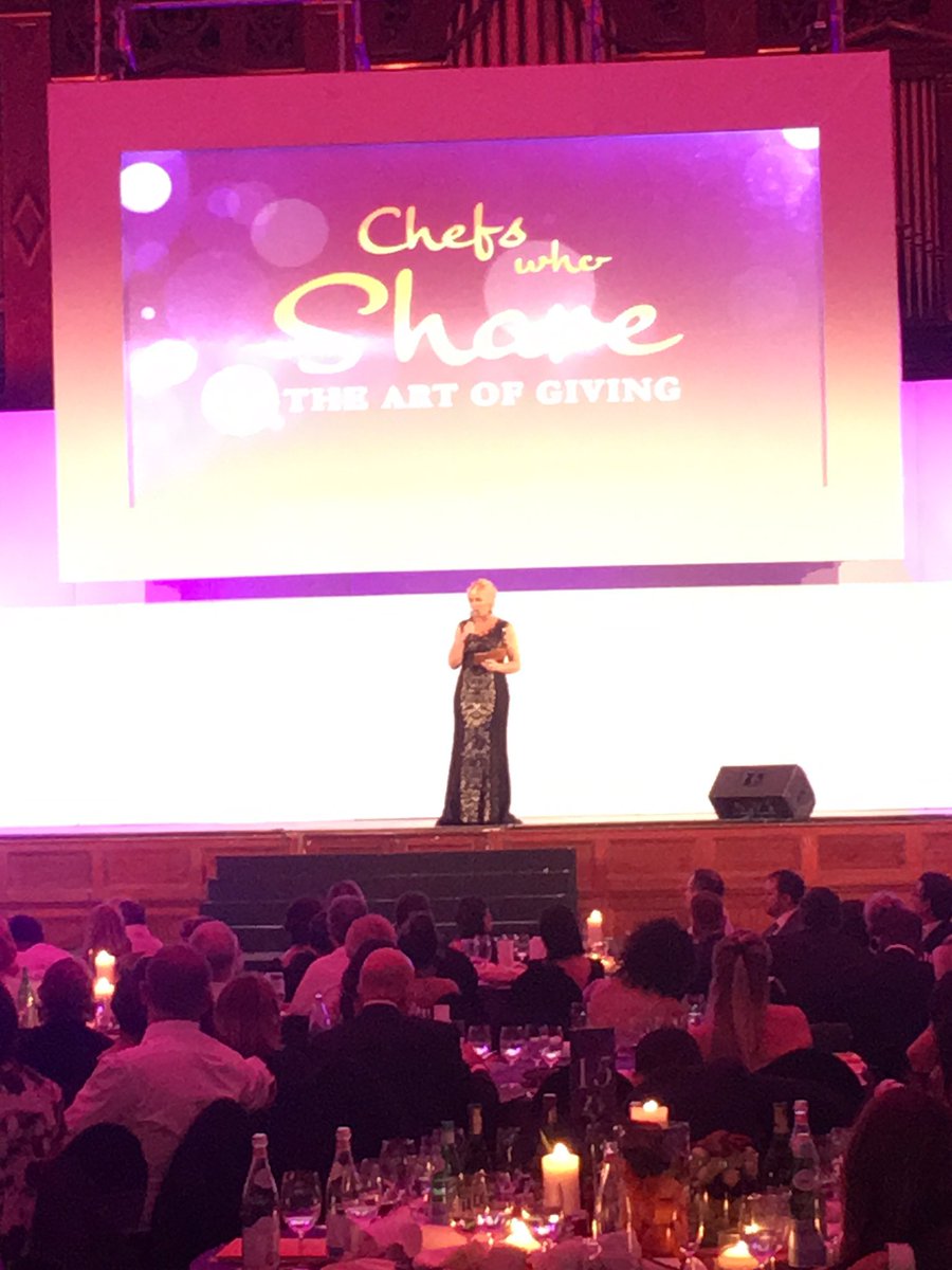 Our co-founder and superstar @BarbaraLenhard takes the stage to thanks guests at #CWS2016