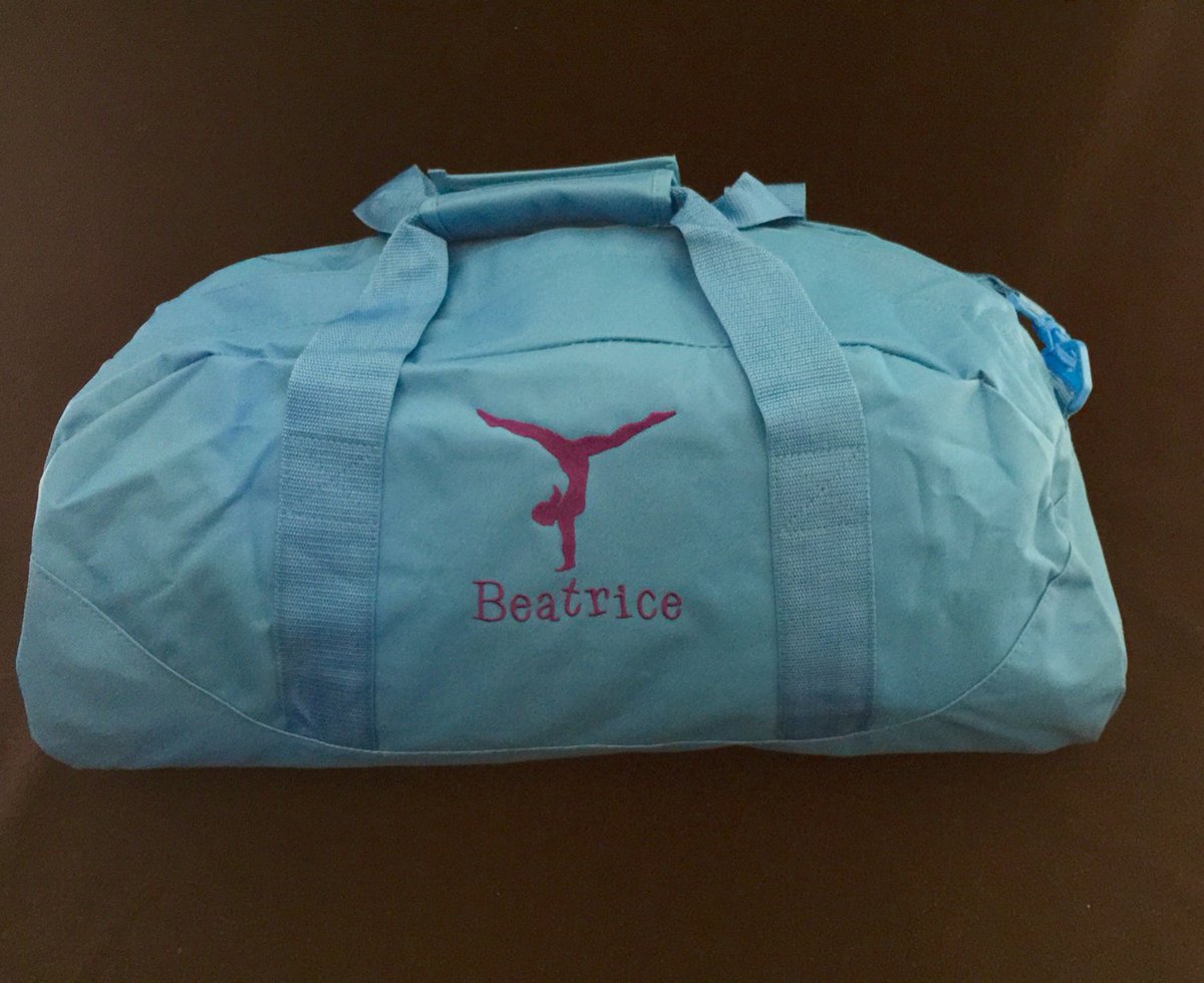 craftythreadz's tweet image. Monogrammed Duffel Sports Bag - Football, Soccer, Basketball, Baseba… etsy.com/listing/449681… #Etsy #MonogrammedBags