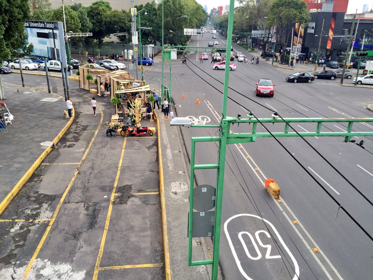 cinemajoy's tweet photo. Rumbo al #FMB6 #Parqueando #ParkingDay https://t.co/cZOiGoeK7U