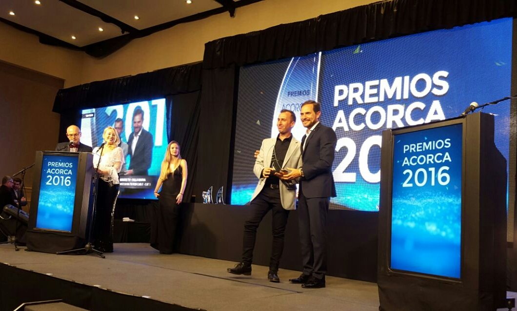 martinrgill's tweet photo. Felicitaciones a Ezequiel Acquesta, que se lleva un premio a la Mejor Conducción Masculina en los #PremiosAcorca. @CanalMirate #VillaMaría https://t.co/CPObPg0hAk