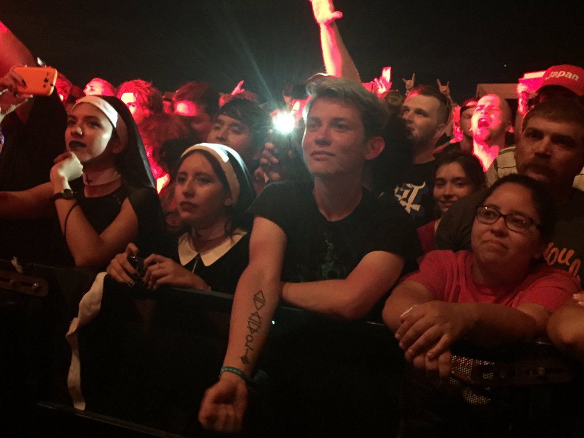 TexasMutiny's tweet image. What a night it is!!!! Get loud, DFW!! The mutiny isn't over yet!! #TexasMutiny