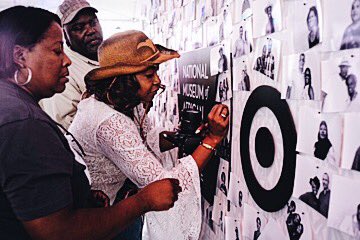 TargetNews's tweet photo. An inspiring day in D.C. celebrating the @NMAAHC opening. So proud to be a founding donor &amp; opening sponsor. #MakingHistory #APeoplesJourney https://t.co/mPofAqn7EP