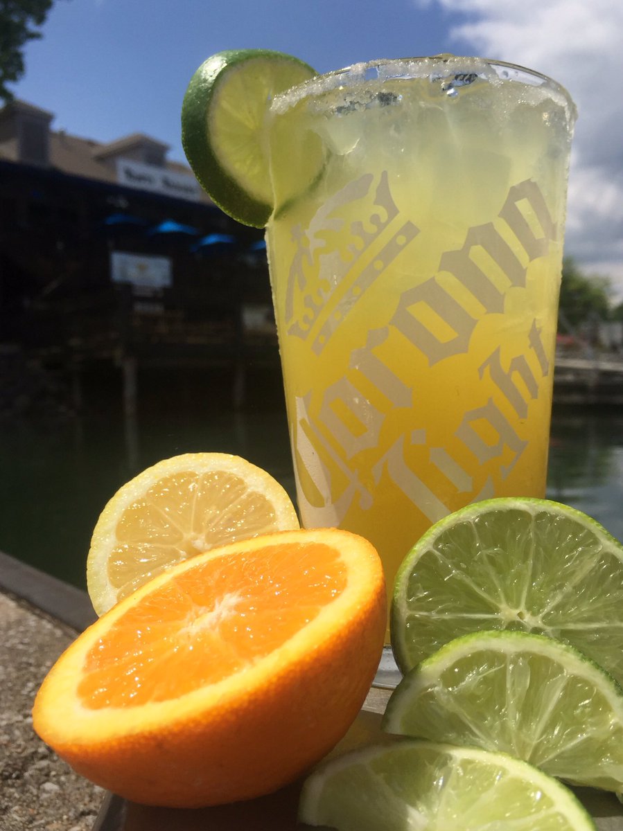 Do we really need an excuse to party here at the Rudder? No, but we made one anyways! Tonight's #CincoDeSeptiembre $4 Margaritas for all!