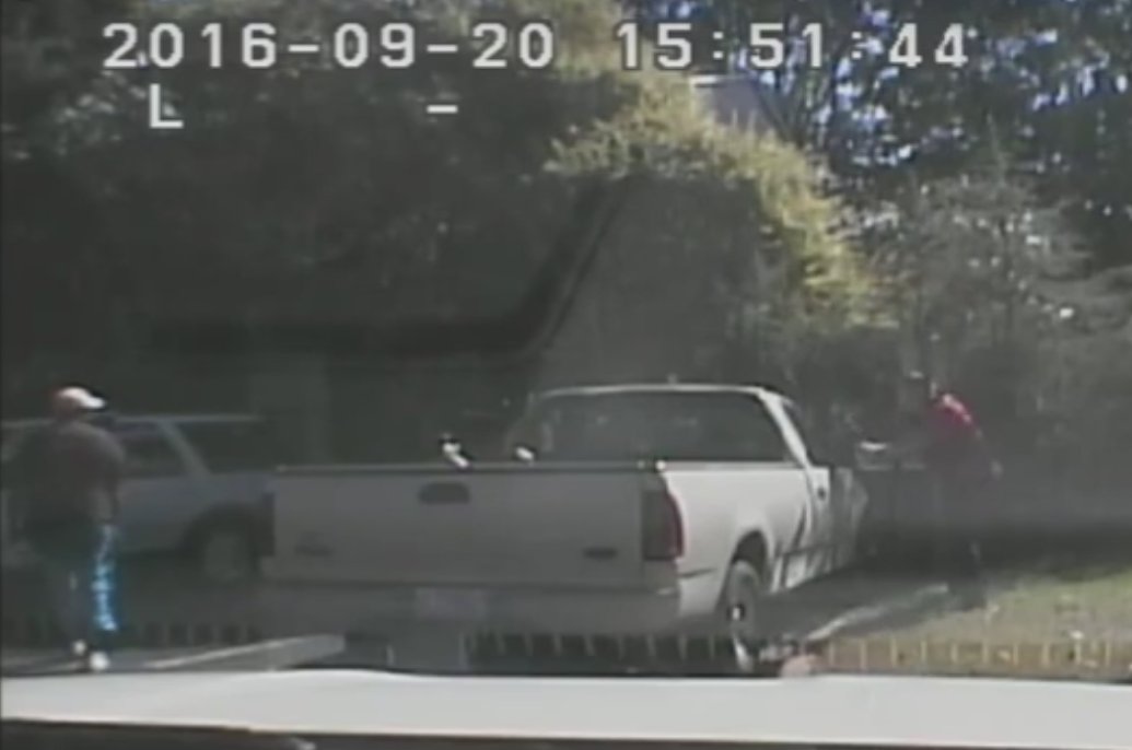 GRAPHIC VIDEO: Dash cam footage shows moment Charlotte police kill man bit.ly/2ct6eTv?utm_me… https://t.co/8GNBuT3htq