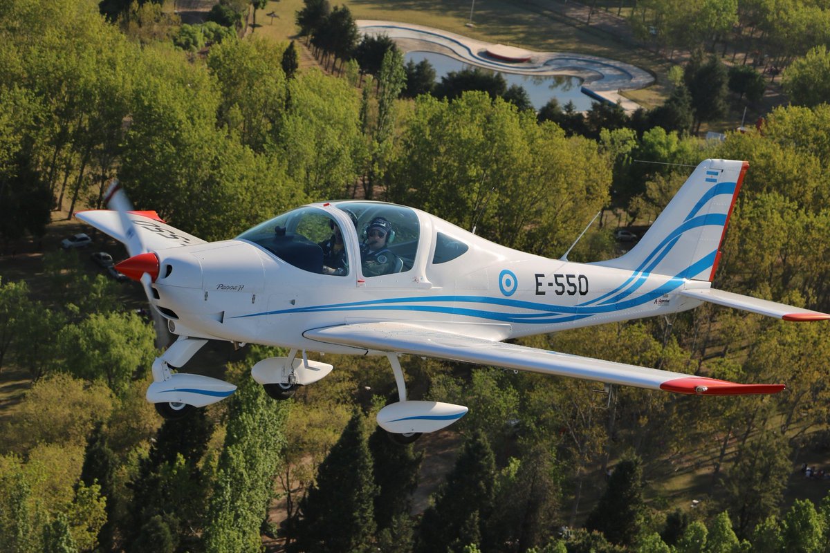 TECNAM P2002 JF SIERRA para la Fuerza Aérea Argentina CtKF0GIXgAARcSS