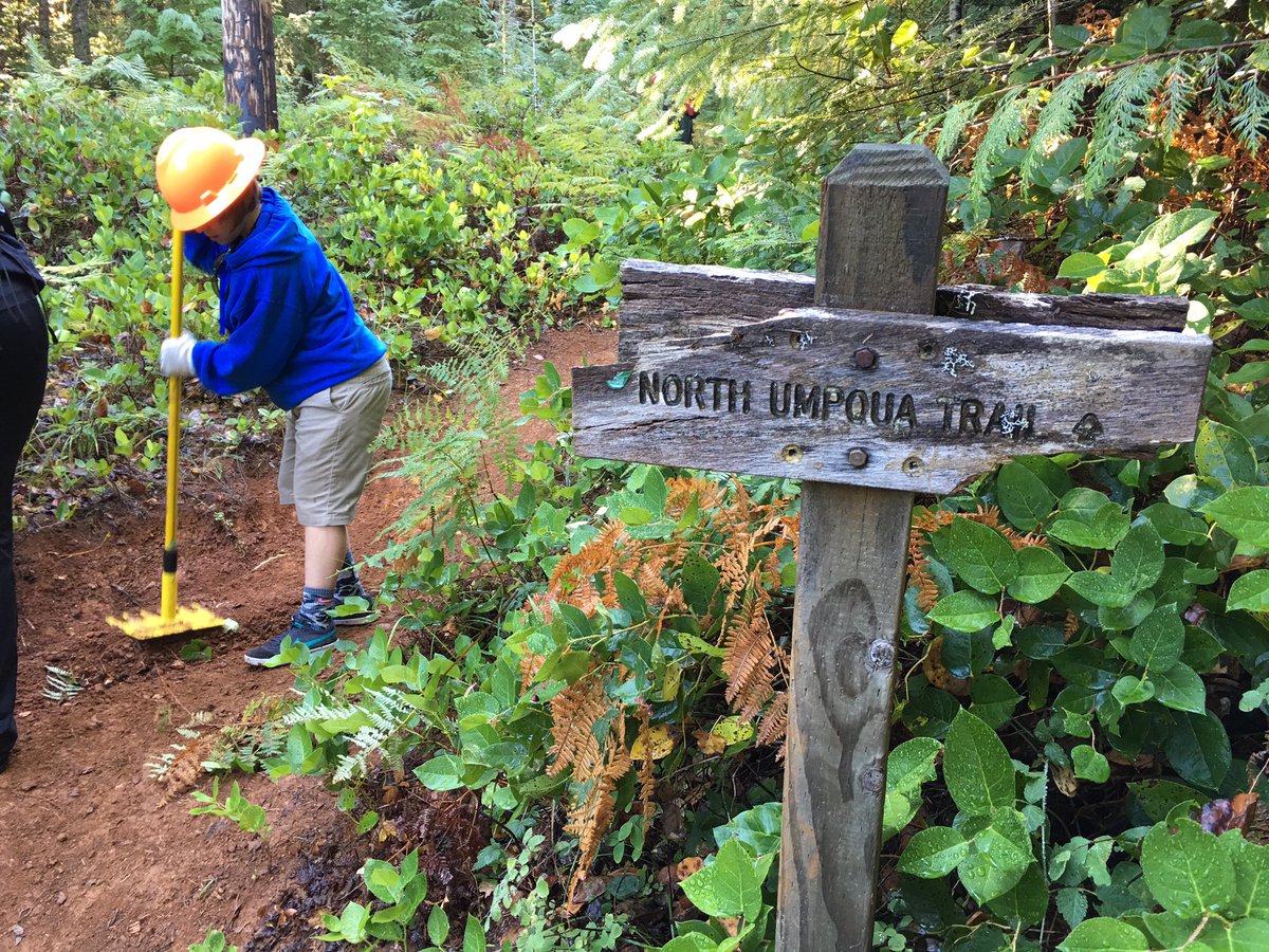 Trail work on the North Umpqua Trail for NPLD