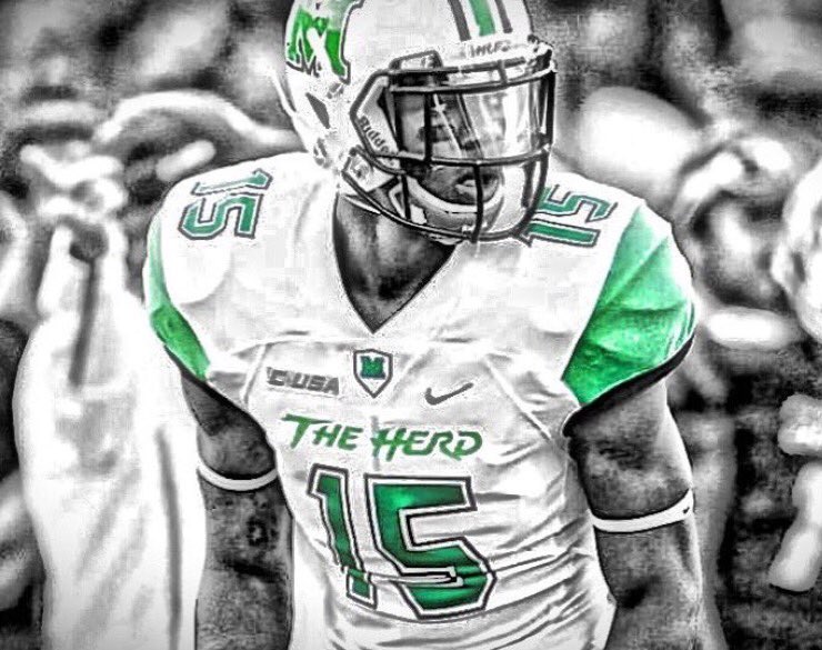 feewilliams's tweet photo. Let's go @11raeelzy!!!!
#mygodson #theherd #marshall #elzy #HerdNation #15 https://t.co/1tSgARFdoL