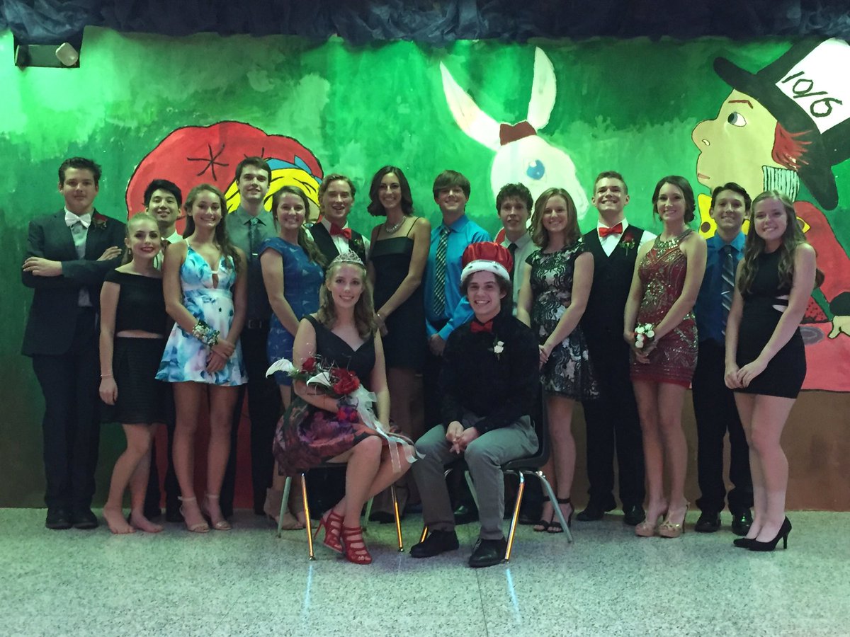 RHSColonel's tweet image. 2016 Homecoming Court @RHSclassof2017 @RHSclassof2018 @RHSclassof2019 @RHSclassof2020 @rhsroughriders