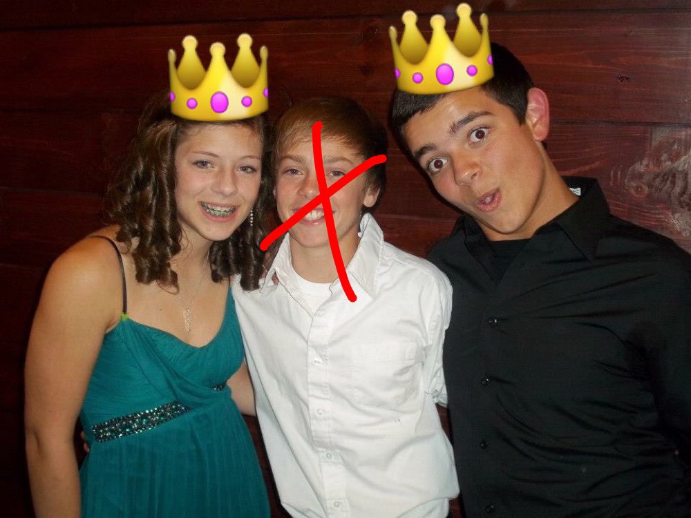 ForSerb's tweet image. Let's be real, they've always been king and queen #votekingserbqueenmal