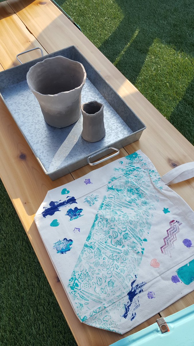hospitalitytou1's tweet photo. #randolphmarket @randolphmarket #makeandtell More fun doing arts and crafts and staying clean!! Thee Meyers soap! https://t.co/Sg8R6OB9Bb