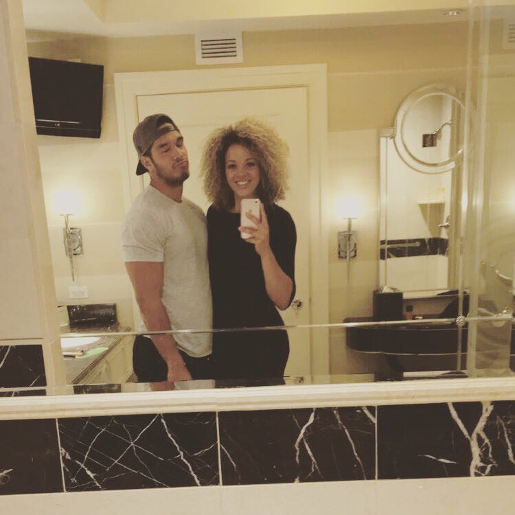 nalabrin's tweet photo. I'm a lucky girl https://t.co/CFIQUSxHIT