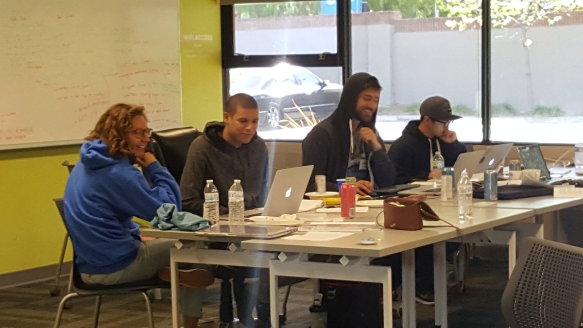 iNakisha's tweet photo. Agriculture Health and Nutrition Hackathon #Hacks4health #vsolvit #usda #hub101LA https://t.co/UfAuEWUBM6