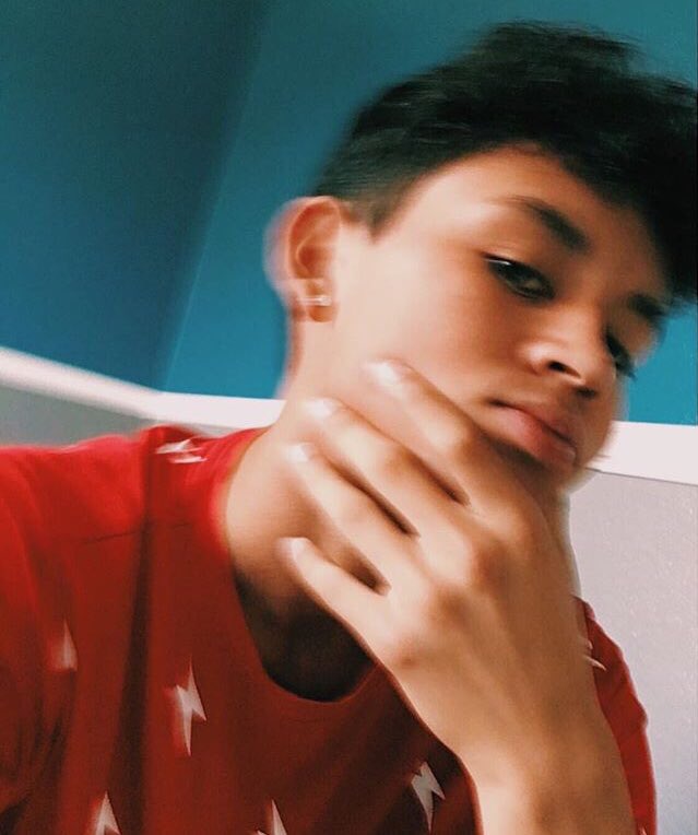 simplyalisa15's tweet photo. Gots to do it 😋😻 #brandonappreciationpost @BeyondBrandon https://t.co/zGaKqvNBUi