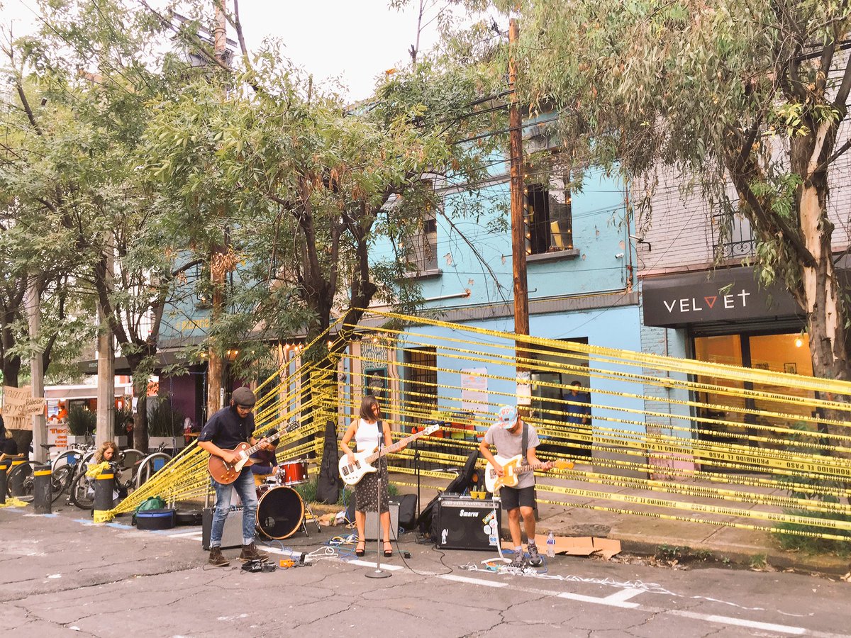 brucebannerband's tweet photo. Estuvo increíble tocar en la calle!!!! Gracias @laciudadefimera @parqueandoMX 💚💚💚💚💚💚💚💚💚💚💚💚💚 https://t.co/5YIgOclmSk