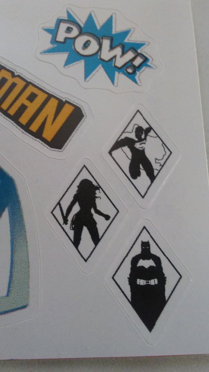 The2ndPhatso's tweet photo. @KwingReviews could you explain the use of a HQ symbol for DC's Trinity? https://t.co/MwGhtFYVjh
