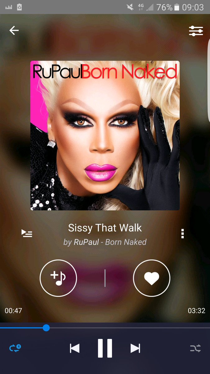 Jennatr0n's tweet photo. This is what is keeping me awake on my train home. #sissythatwalk #mypussyisonfirenowkisstheflame #flyflyflyfly #RuPaul #drag #genius https://t.co/u7tsQM1dVl