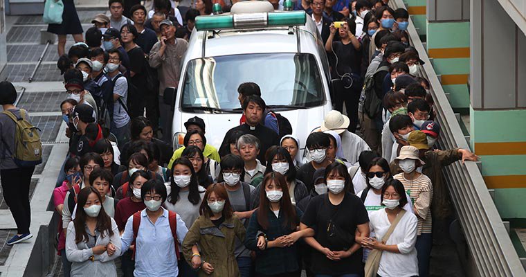 백남기 농민 운구차량 호위하는 시민들
[사진 더보기] omn.kr/l6zs 권우성 기자
#백남기 #민중총궐기 #물대포