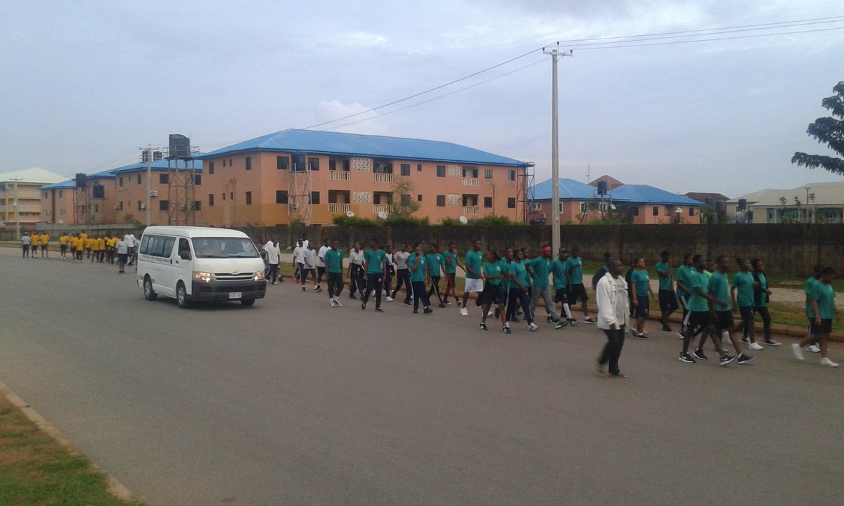 KennethSilas3's tweet image. Pace Setters College on Saturday morning jogging.