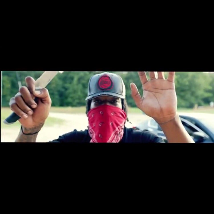 SBE_OFFICALPAGE's tweet photo. STIFFBODY.TRIZZY - TOOLIE (OFFICIAL VIDEO) @stiffbodytrizzy VIDEO ON https://t.co/qMp3cEUnxl must watch!! #wshh #stiffbodyent https://t.co/kyYAA0NnZO