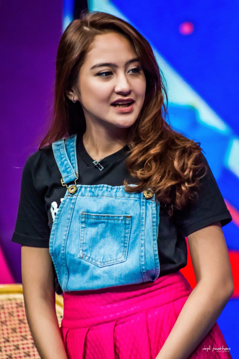 .<a href="/salshaabilaa/">salshabilla adriani✨🌙</a> | Dahsyat Musik - RCTI