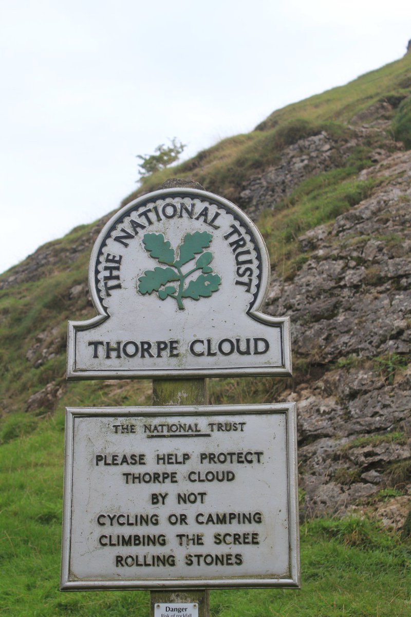 RBiddles's tweet image. “My Legs are aaachinngggg!” katherinebluebell.wordpress.com/2016/09/25/my-…