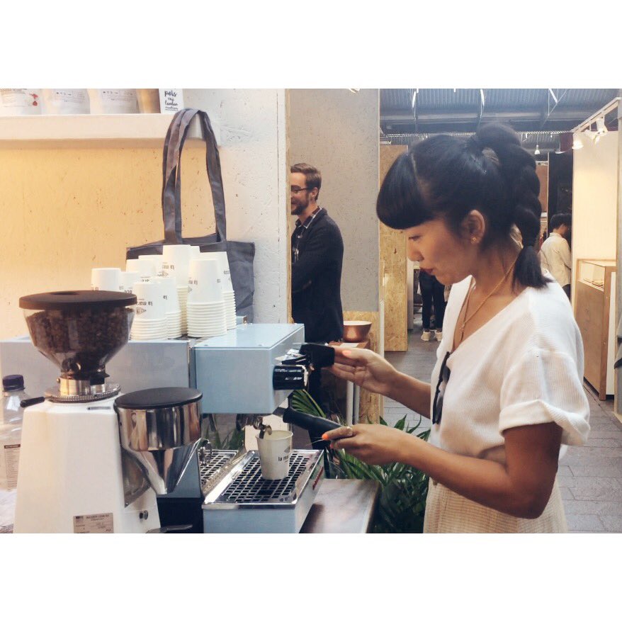Girl_inthe_Cafe's tweet photo. Get down to @_designjunction 2day &amp; see @lamarzocco @fredofritz #lamarzocco #celeste #specialtycoffee #coffee #designfunction awesome stuff! https://t.co/Dlg3ElVnt5