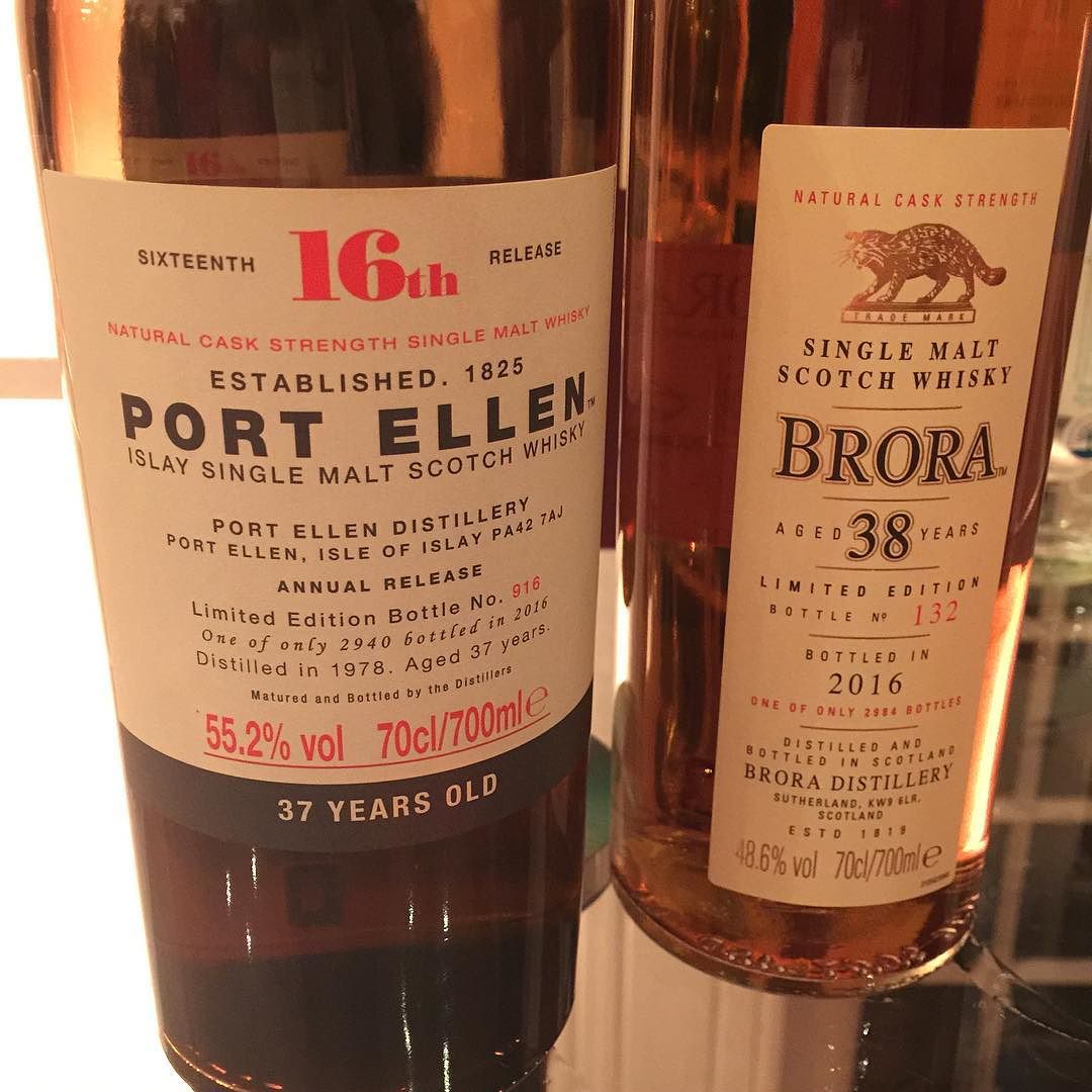 TomsWhisky's tweet photo. This wasn't a bad way to spend the evening @specialreleases #whisky #portellen #brora https://t.co/Yy5leJOveS