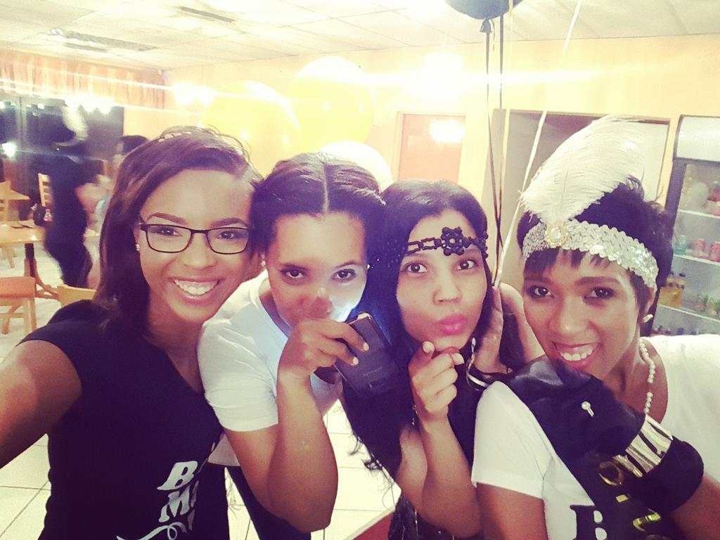 Hey you beautiful. We're all humans except you, you a goddess 👑 <a href="/Neshney/">Chesney</a> <a href="/MegsLouw/">Megs Louw</a>  instagram.com/p/BKx4N7VDlGn/