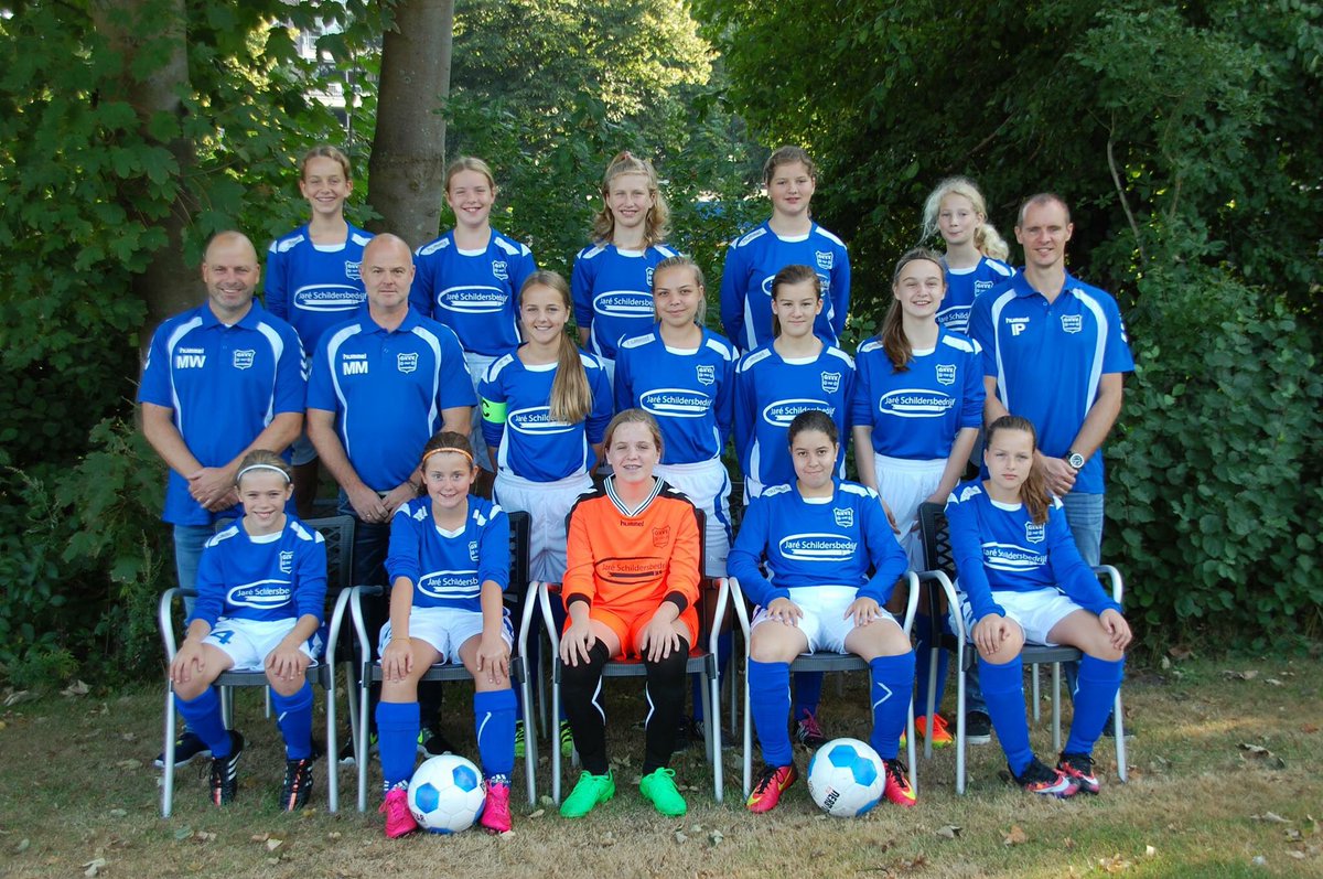 Gisteren weer een prima overwinning voor #GVVV MO 13-1. Dit keer te sterk voor Sporting 70 MO13-1: 6-0! En dat in de nieuwe tenues! Top!