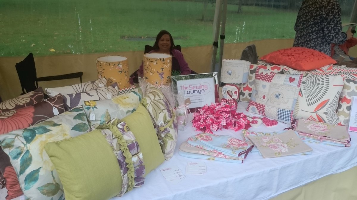 WolvesatWork's tweet photo. Brilliantly skillful Sharon @SewingLounge is here today @Tettenhall #makeitorbakeit one of many fantastic craft &amp; yes food &amp; drink stalls https://t.co/88BTdv4wMj