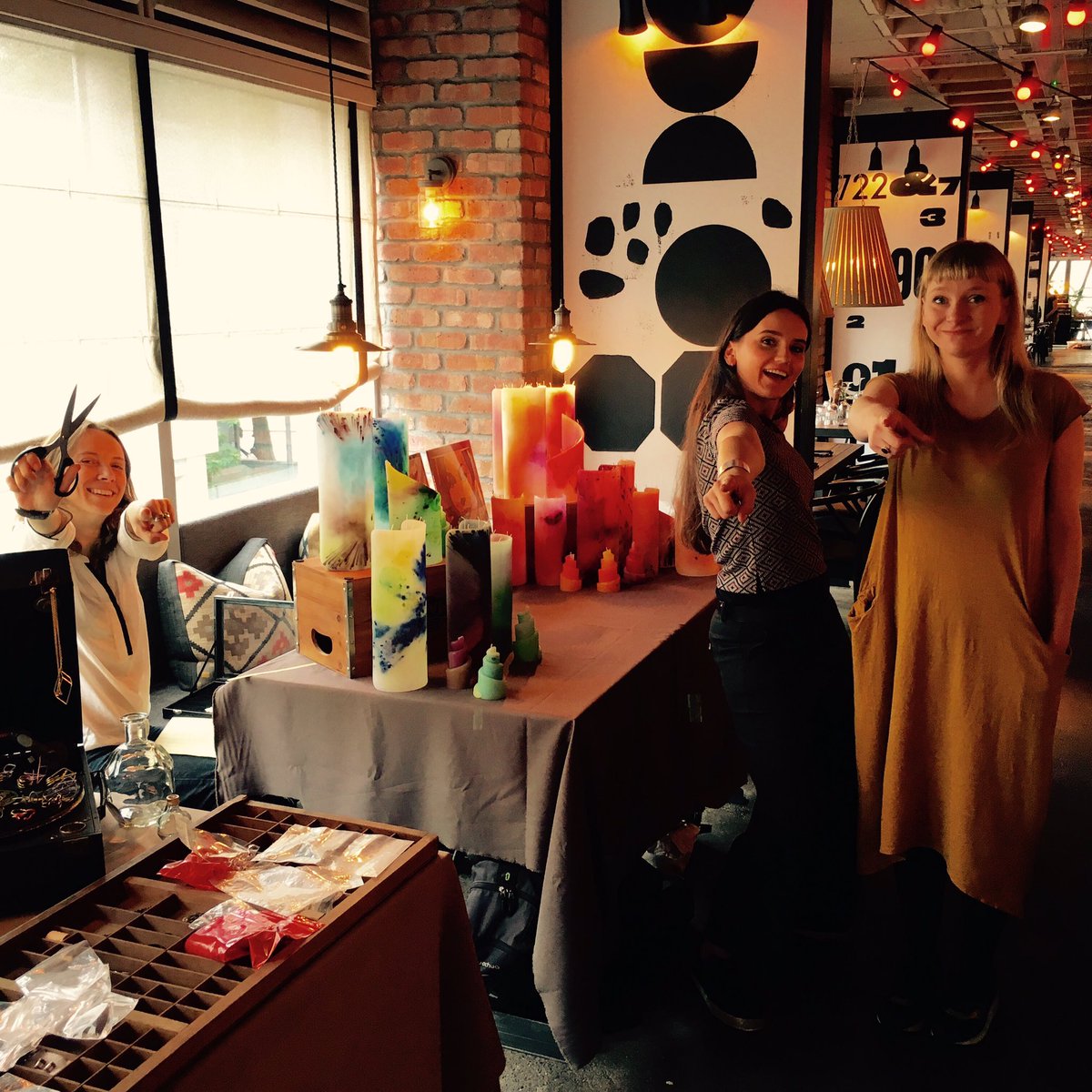 KulaGallery's tweet photo. We can't wait to see you guys at the #artisanMarketFest.There's only a few hours to go... so excited! #art #food https://t.co/A15xnRZhSb