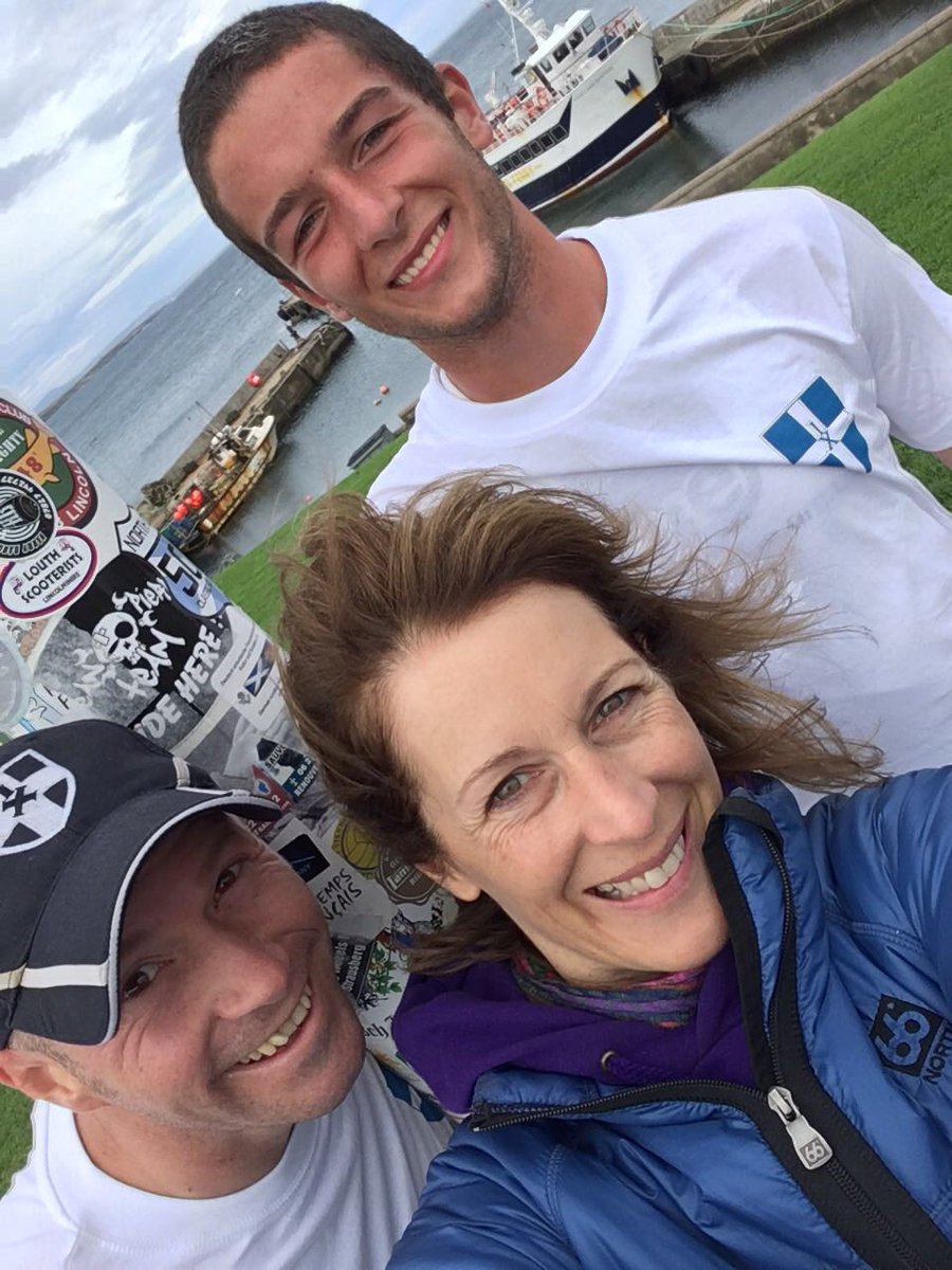 RunTomRun2016's tweet image. John O'Groats! #LEJOG complete and over £15,000 raised for the @MEAssociation #RunTomRun