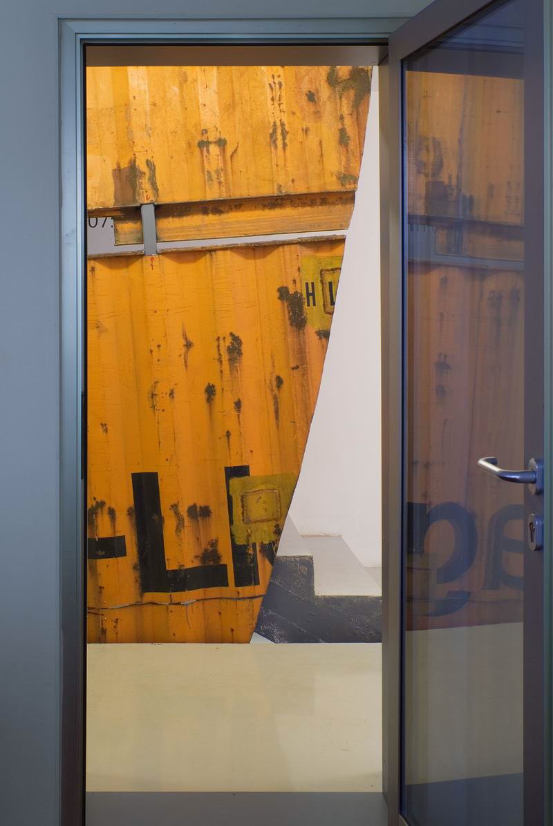 CSS_SPEDITION's tweet image. LCPísek / Nový logistický terminál společnosti CSS spedition s.r.o. v Písku zdobí umělecké dílo sochaře Jiřího Příhody.