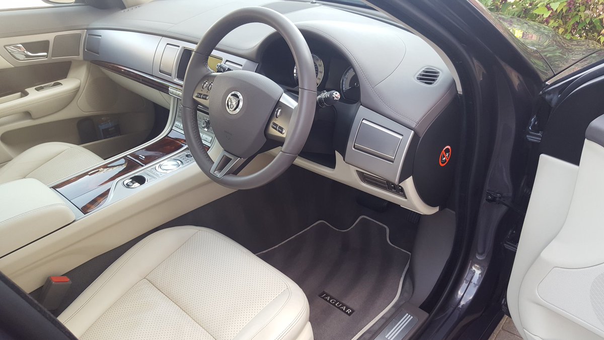 Hishine01's tweet photo. Detailing isnt just paint correction, Professional LTT accredited leather cleaning using @judy105b products. Restore-Protect-Maintain #Kent https://t.co/mxm73LAtsb