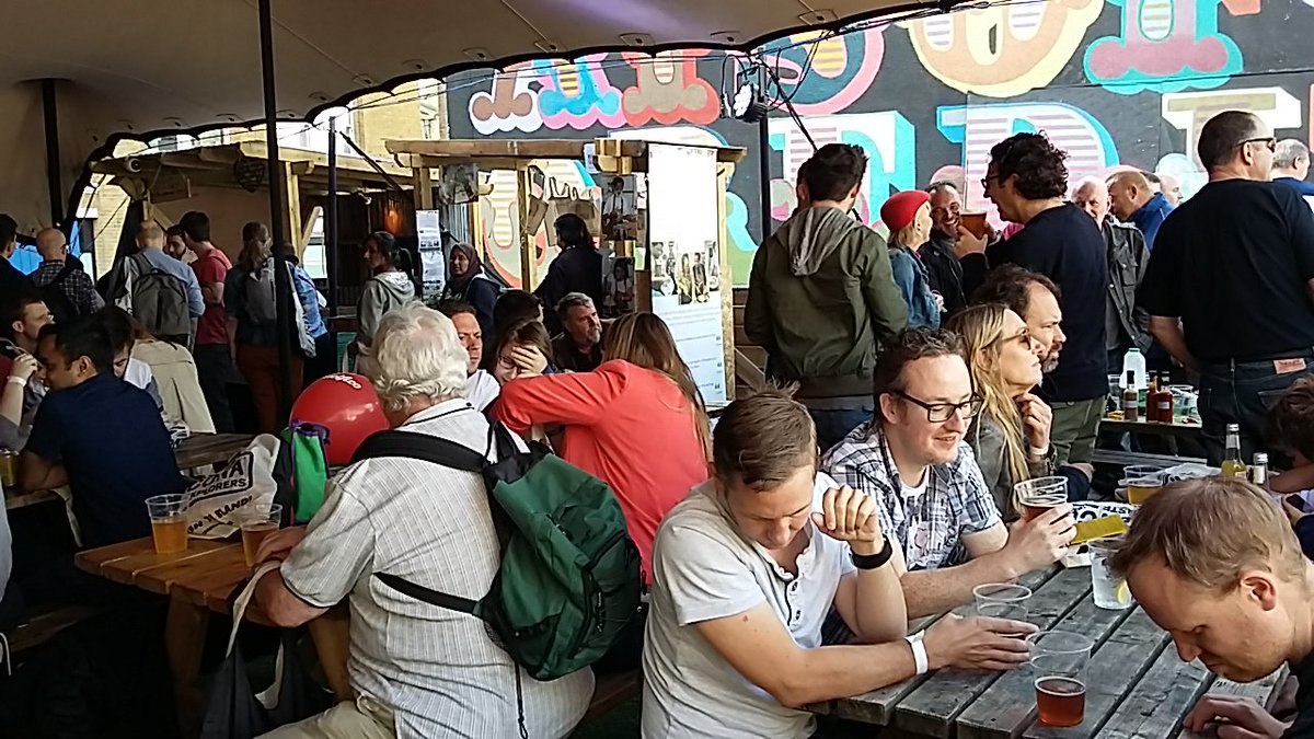 Crowd is building <a href="/FestivalofHeat/">LDN Chilli Festival</a>! Come and find the MIH stall &amp; assist to great workshops around #chilli from 2 to 4. #UFF2016