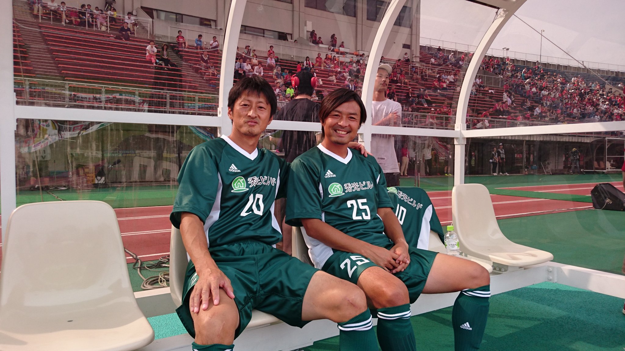 情熱サッカー on X: 一方のJ-DREAMには石川県で後進の指導にあたるこの二人も参加。金沢星稜大学小松崎保監督、北陸大学西川周吾監督。西川監督はツエーゲンの誕生をよく知る一人。そんな方がこのスペシャルマッチに参加してくれたことが本当に嬉しかったです。  by.S ...