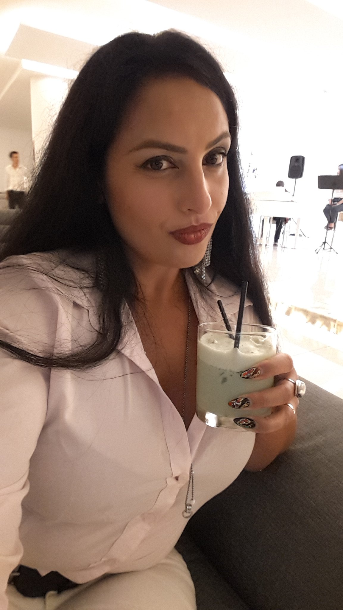 Ezada Sinn On Twitter Cocktails And Live Music After Dinner Thank 