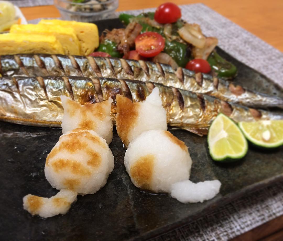 O Xrhsths Macaroni マカロニ Sto Twitter 焼き魚にちょこんと添えて 芸術の秋にぴったりな 猫おろし がかわいすぎる T Co Cdfsbbvx65 Instagram 猫おろし Macaroniトピック