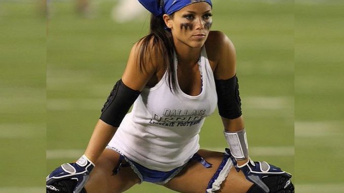 Wait Lingerie League Football is a thing?! Why didn't I get invited to play??? lol https://t.co/QytvplOH03