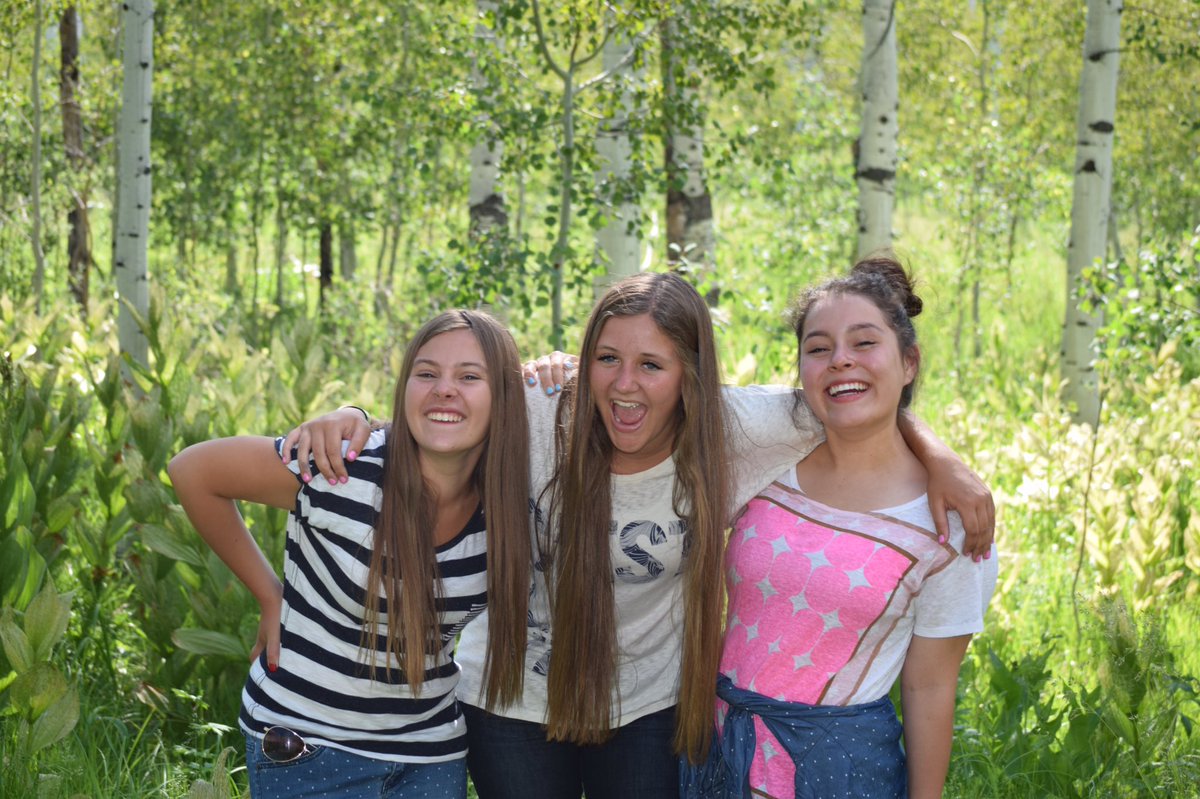 classicmerm's tweet photo. happy birthday to Haley yesterday and to Camila today!! https://t.co/gsba0c7LIp