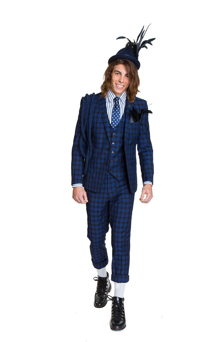 thedistrictapp tweet media