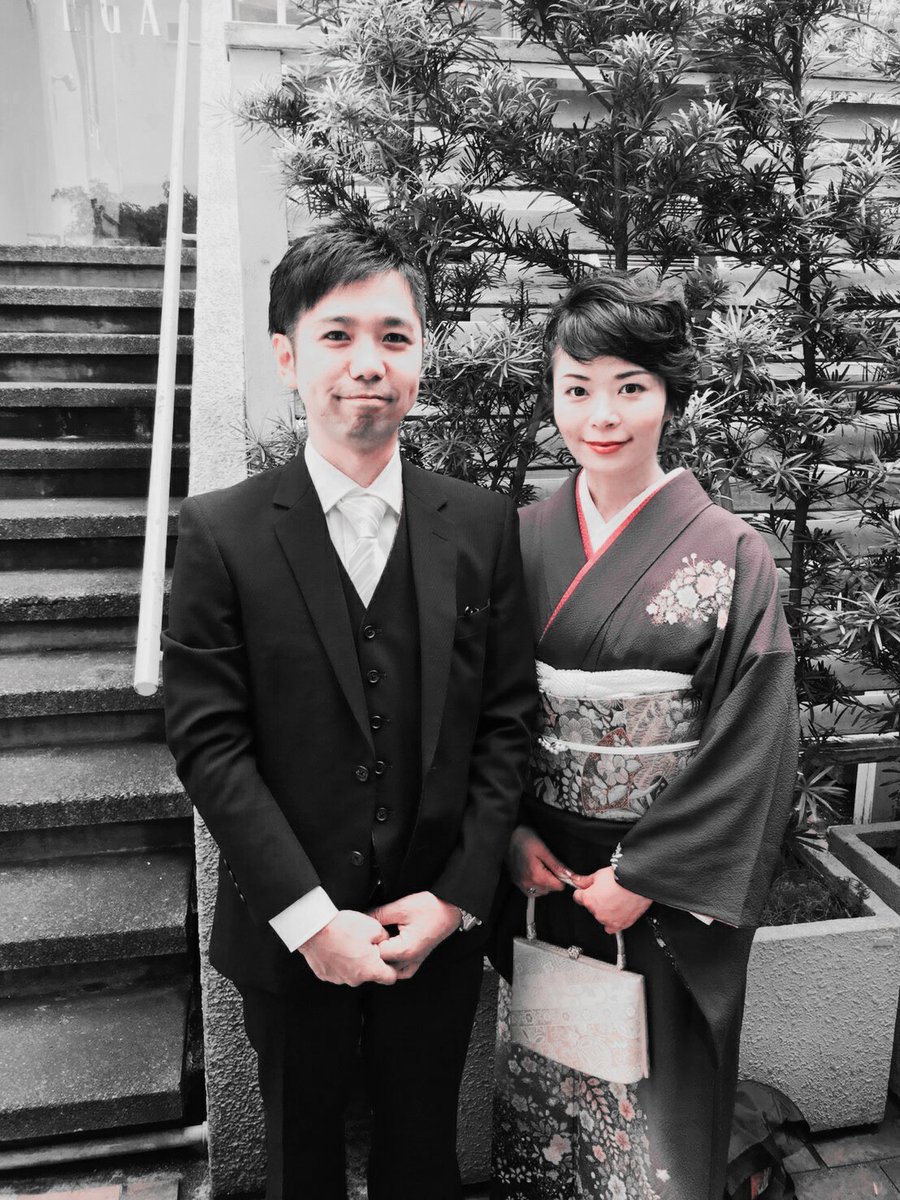 閉店くん در توییتر あまり着ないスーツですが たまには良いね えいえい