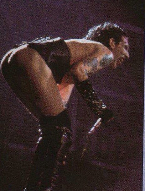 hateanthem's tweet image. butt